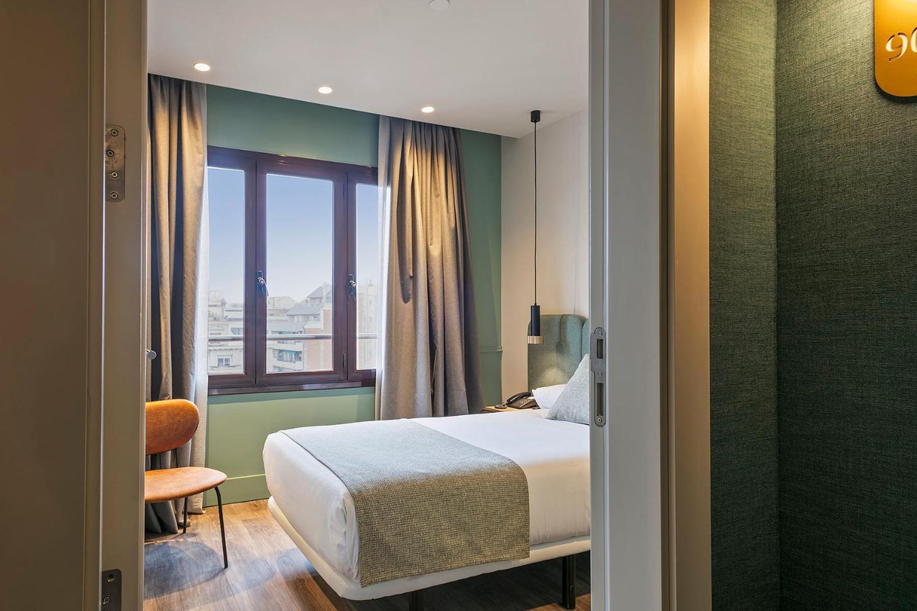 Hotel Via Augusta Barcelona Bagian luar foto