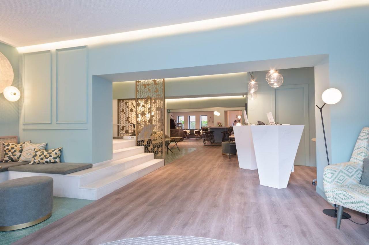 Hotel Via Augusta Barcelona Bagian luar foto