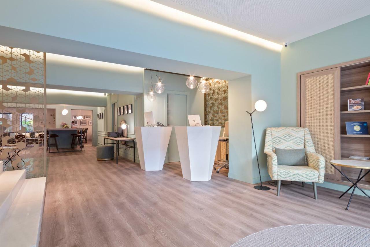 Hotel Via Augusta Barcelona Bagian luar foto